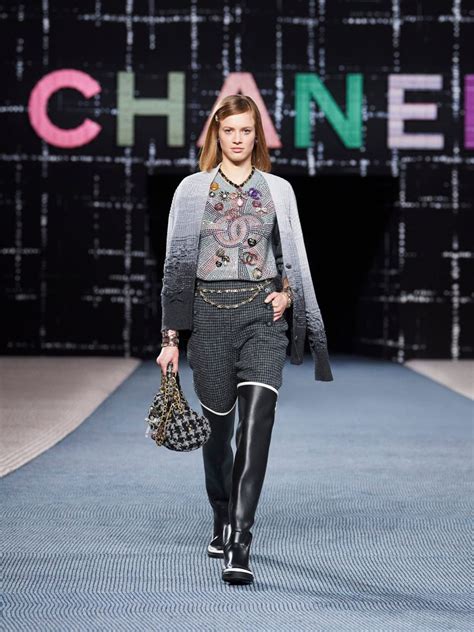 chanel fall/winter 2022|Chanel runway 2022.